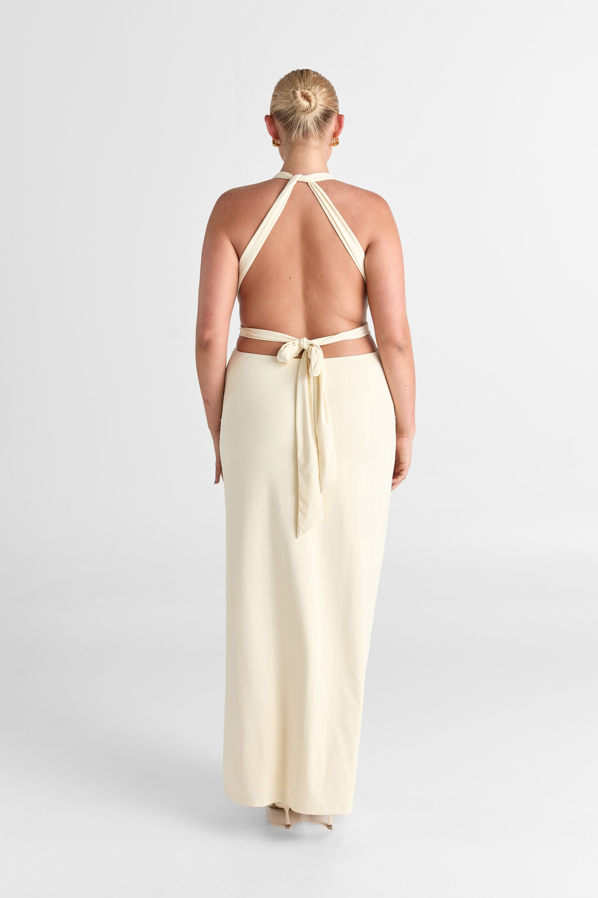 Robe Maxi Mira en Teinte Beurre
