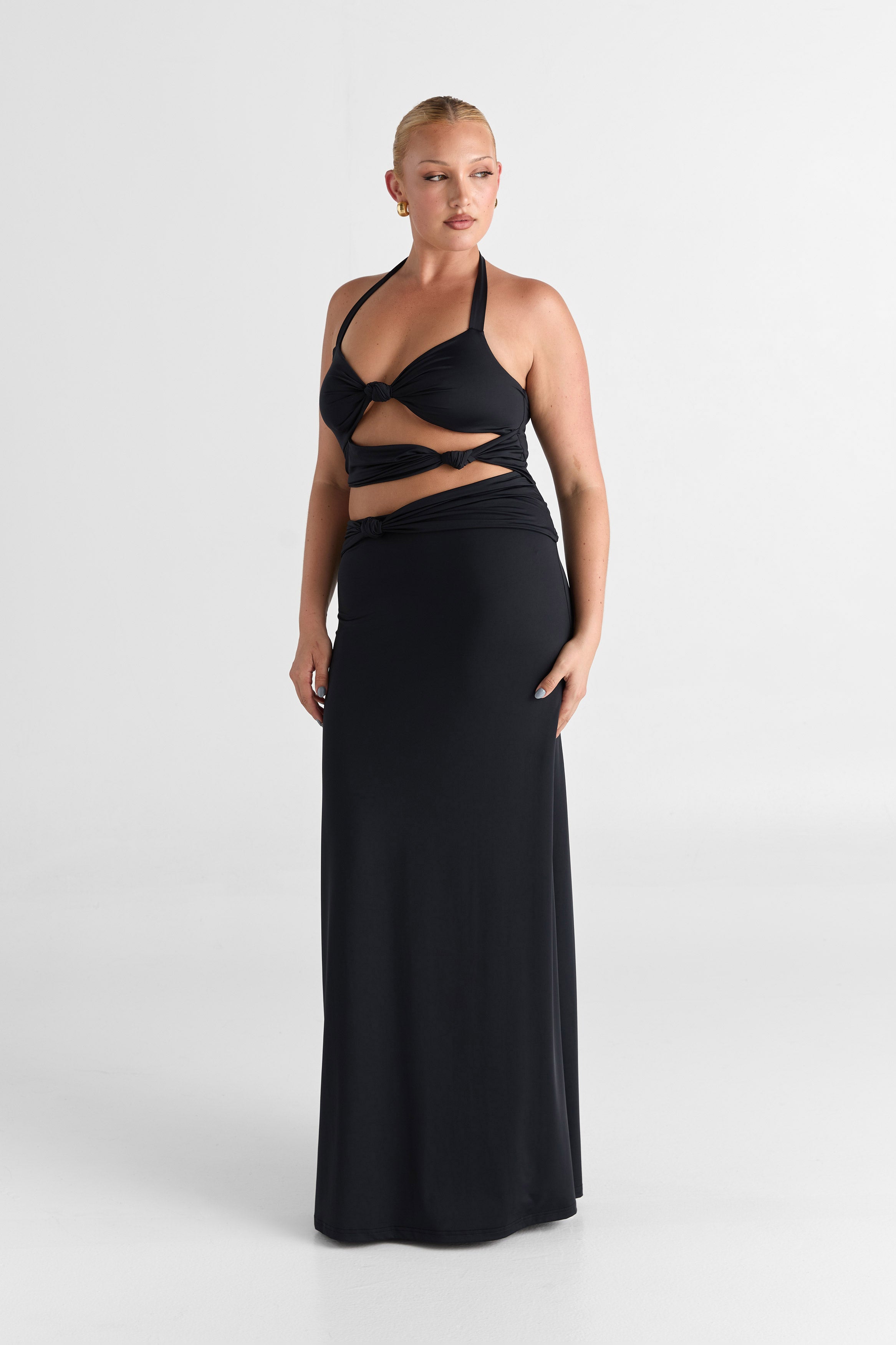 Robe Noire Oralia